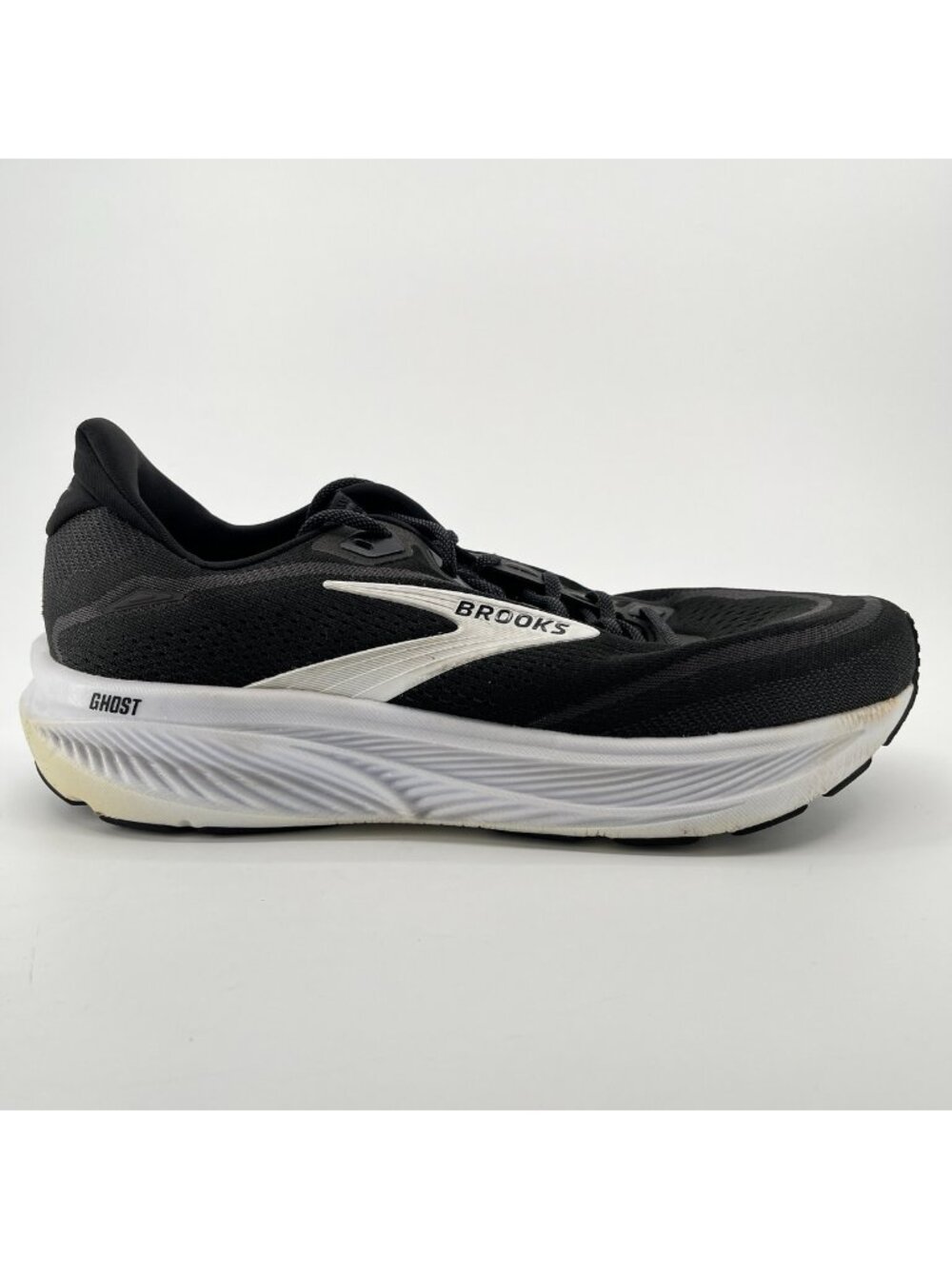 Brooks Ghost 18 Mens Size 11.5 4E Black White Athletic Running Shoes Sneakers
